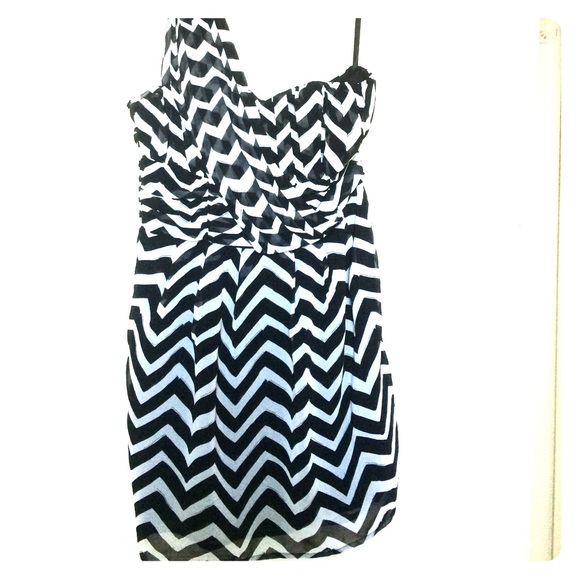 One strap sexy shoulder dress