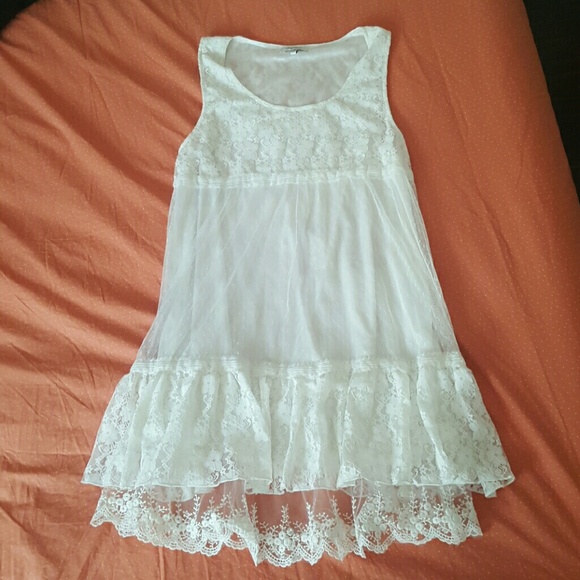 White lace dress