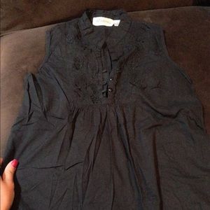Bundle of 3 summer tanks-maternity