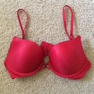 Victoria's Secret very sexy push up bra