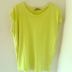 Loose neon t-shirt