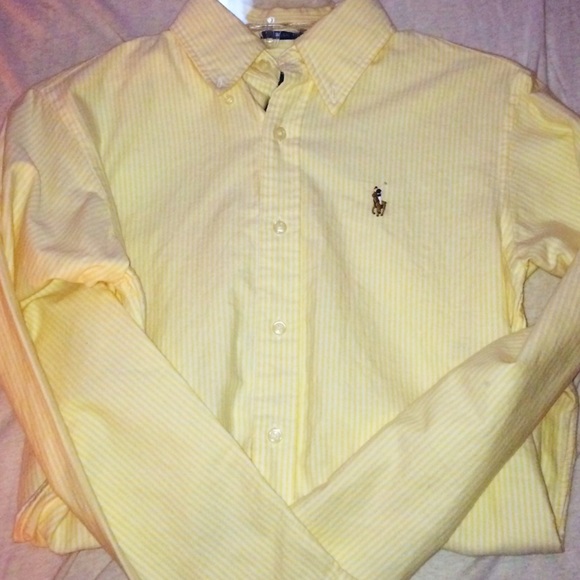 Yellow Button Up💛