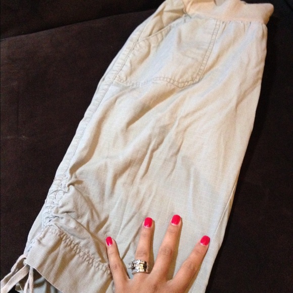 Khaki capris that tie on side of knee