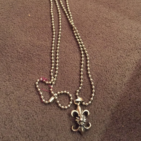 Cute necklace