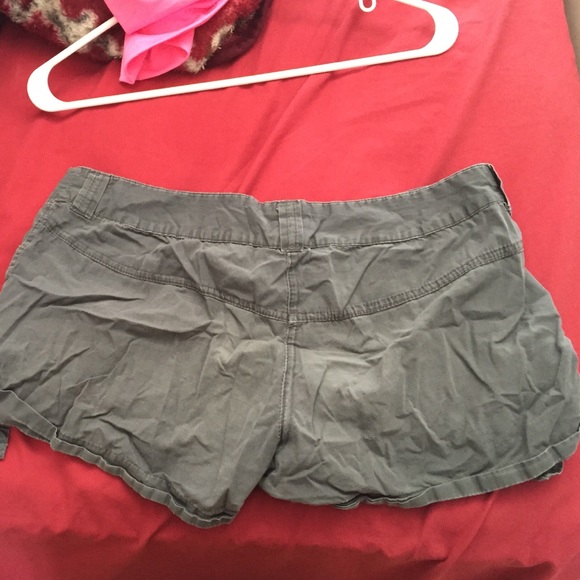 Shorts - Picture 2 of 2