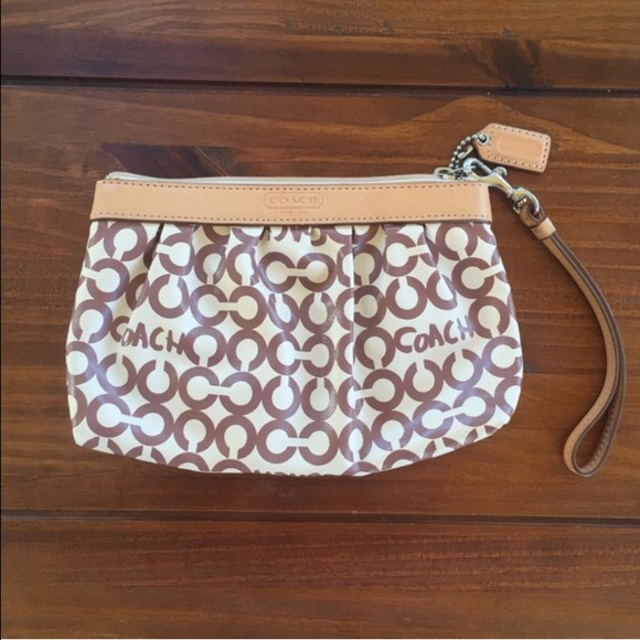 Authentic Coach Wristlet NWOT