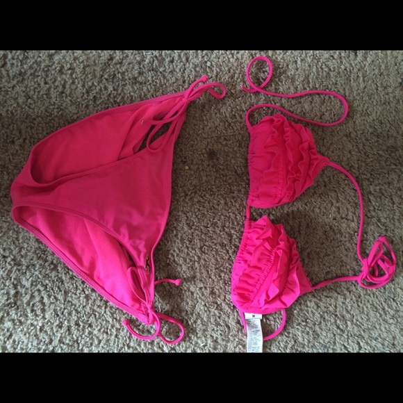 Hollister pink swimsuit - Picture 1 of 2