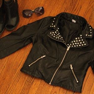🎈BUNDLE🎈H&M Faux Leather Jacket/ Crop Top