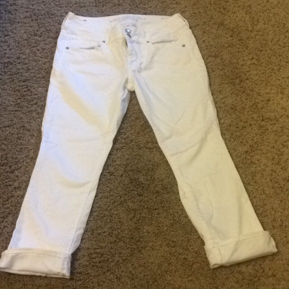 American Eagle Outfitters Pants - White crop jeans