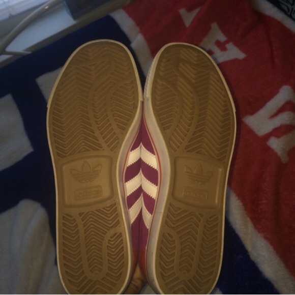 Pink and orange Adidas sneakers - Picture 2 of 2