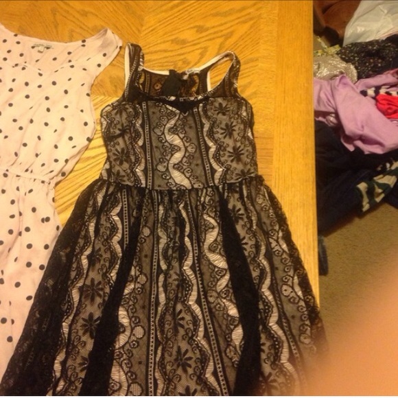 Dress bundle for buyer