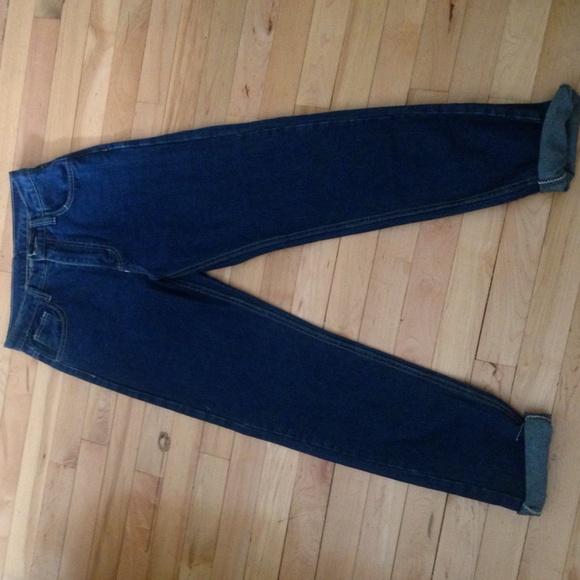 High waisted dark wash "Mom Jeans"