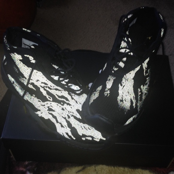 Jordan Futures Reflecting Tiger print