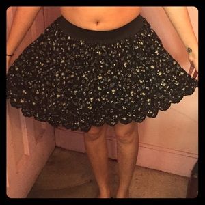 Black skirt with floral print
