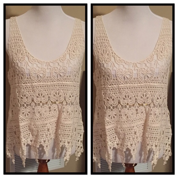 BOHO BEAR DANCE IVORY CROCHET TOP  NWT - Picture 2 of 2