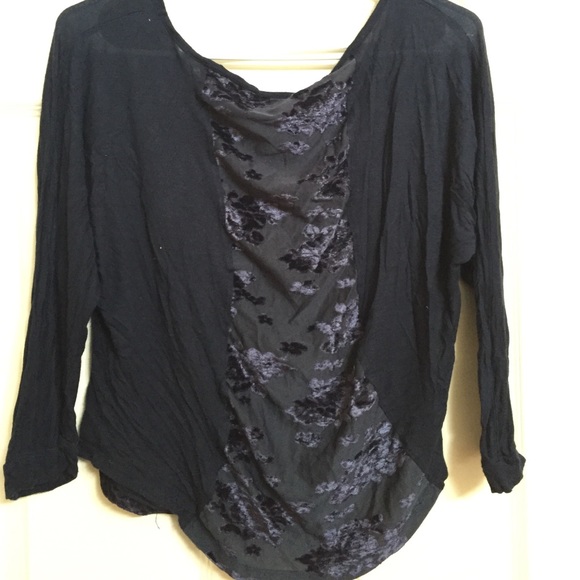 Top - Picture 2 of 2