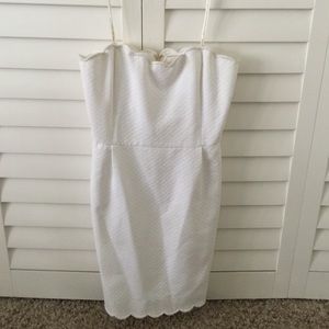 Precious white strapless dress