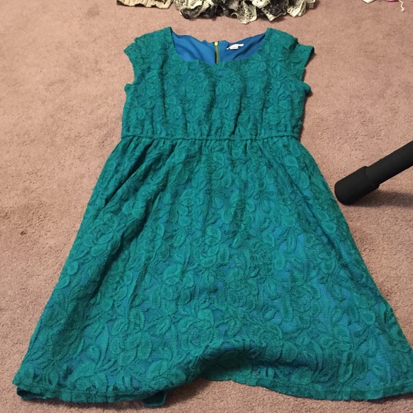 Causal dress