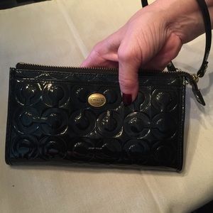 Coach wristlet wallet