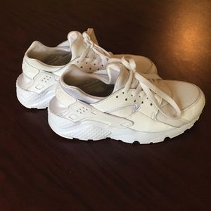 All white air huaraches