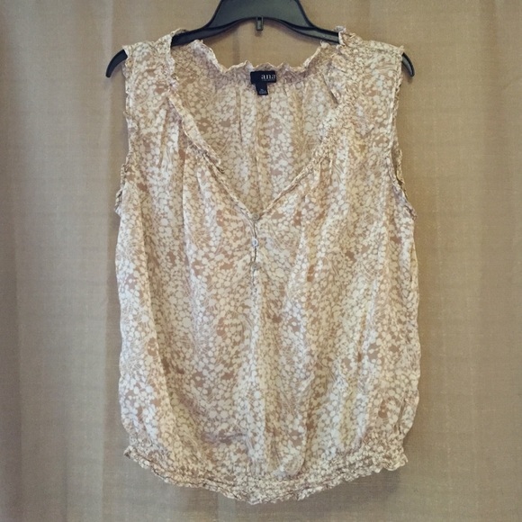 🎉PRICE CUT🎉 Sweet&Simple Summer Sleeveless Top