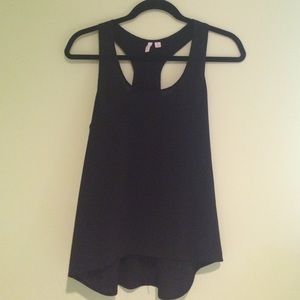 Black high low tank top