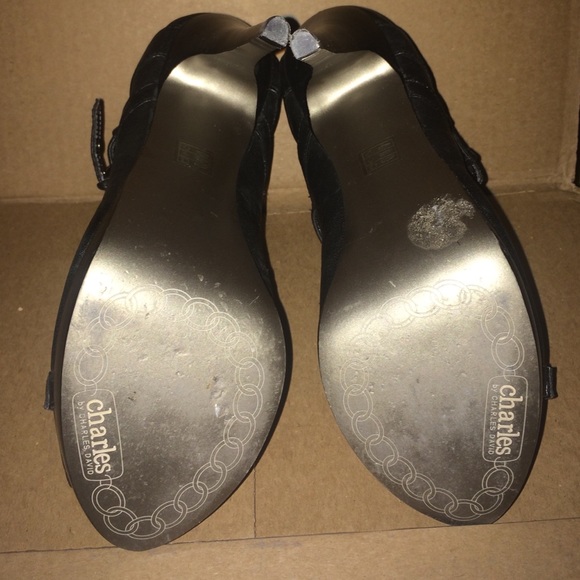 Heels - Picture 2 of 3