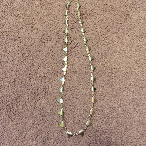 Metal necklace