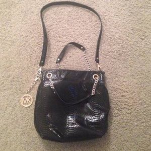 Michael kors crossbody