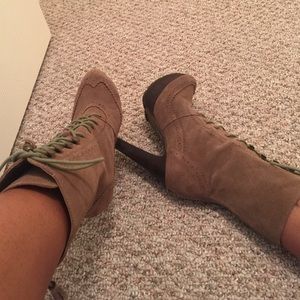 High top booties