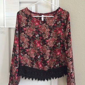 Floral top with intricate bottom design