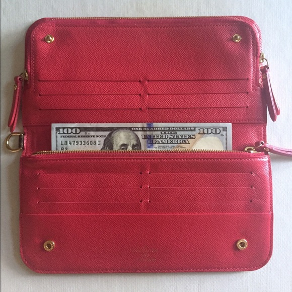 Louis Vuitton Insolite Wallet