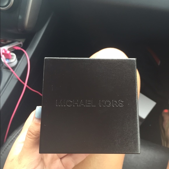 Michael kors watch - Picture 3 of 3