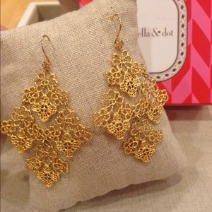 Stella&Dot chantilly lace earrings