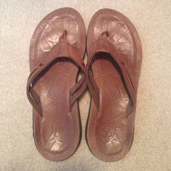 Chaco flip flops