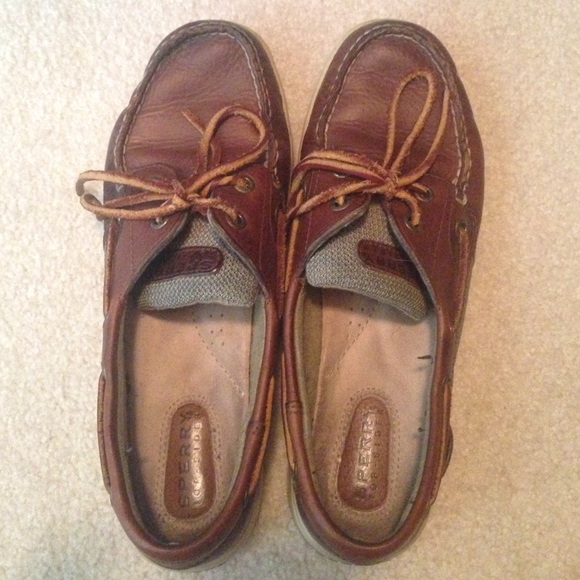 Dark sperry top-sider