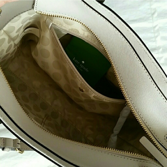 Kate Spade Small Hayden Crossbody - Picture 4 of 4