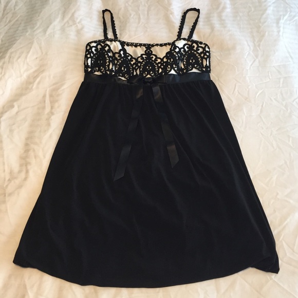Perfect little black dress for wedding/ night out