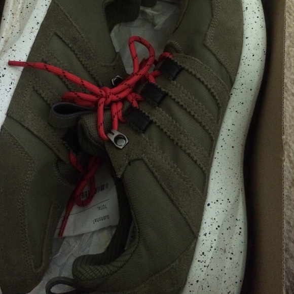 Addidas runner - Picture 2 of 3