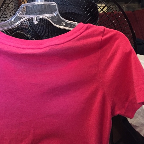 Mossimo Supply Co. Pink Slim-Fit Tee - Picture 4 of 4