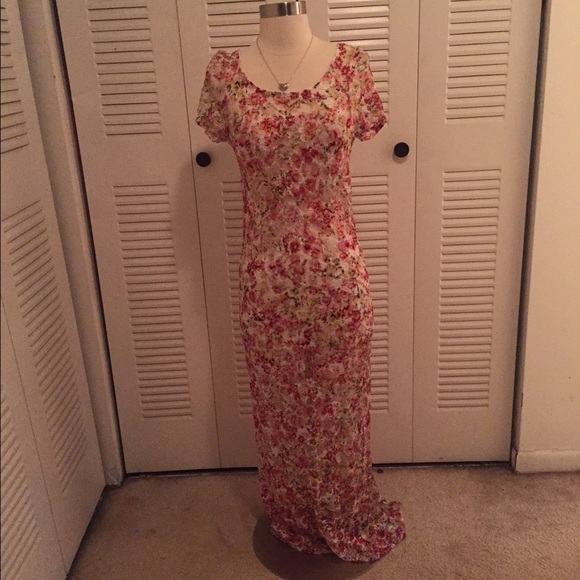 New Sheer Floral Dress💥HOLIDAY SALE💥 - Picture 1 of 2