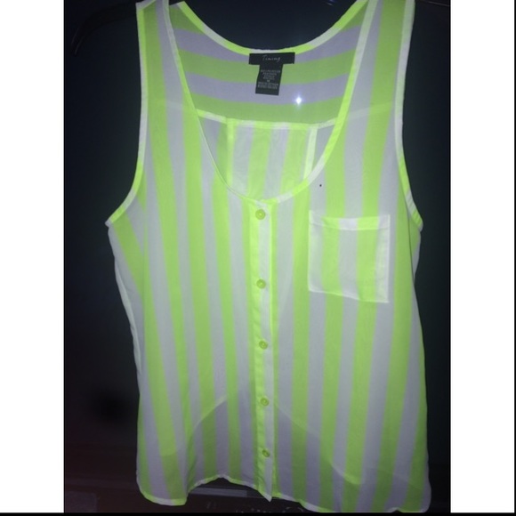 Cute top