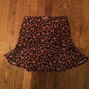 NEVER WORN Summery skirt