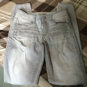 American Eagle distressed jeggings.