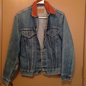Vintage Levi Jean Jacket with Suede collar