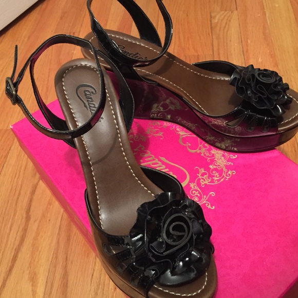 Candies Black Patent Leather Wedge Sandals