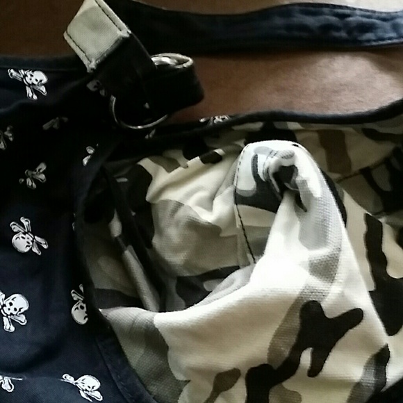 Reversible purse - Picture 2 of 2