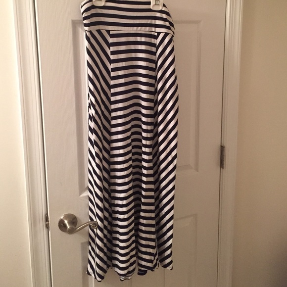 Tommy Hilfiger Skirt