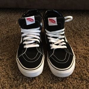 Sk8 Hi Vans- ON HOLD