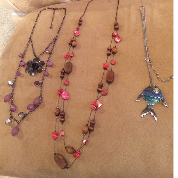 Necklace/ ring bundle - Picture 3 of 4